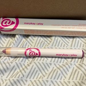 Mary Kay at play lip crayon